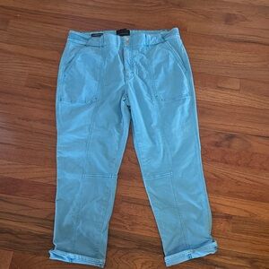White House Black Market Aqua Mid-Rise Pret-A-Pedi Straight Crop Pants